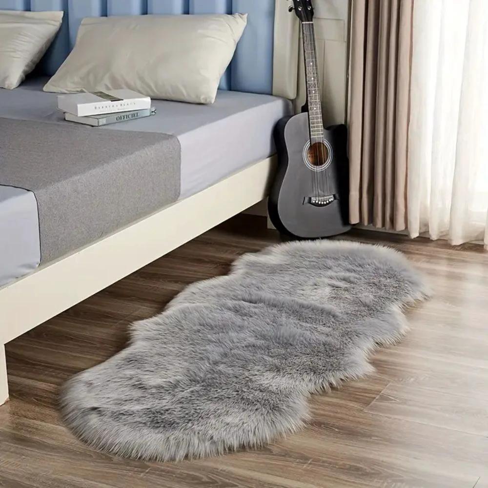 Lush Loom Faux Fur Rug by Casa & Beyond