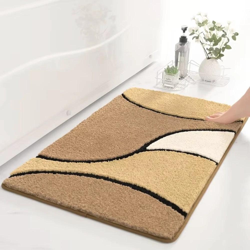 Luxury Absorbent Non-Slip Plush Bathroom Mat by Casa & Beyond