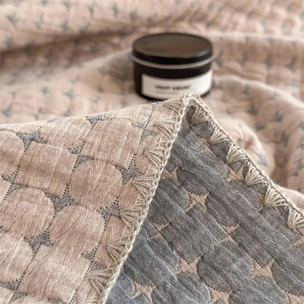 Matelassé Seersucker Reversible Cotton Blanket by Casa & Beyond