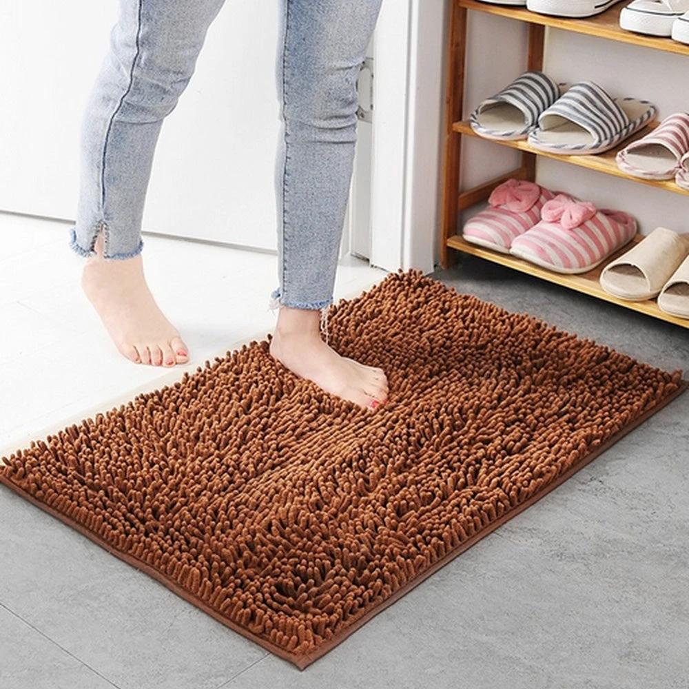 Mavi Soft Chenille Bath Mat by Casa & Beyond