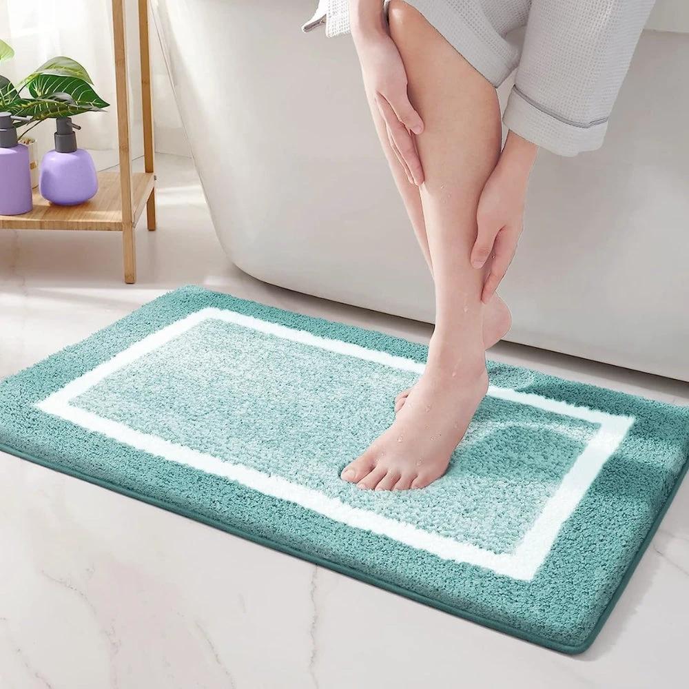 Modern Border Anti-Slip Bath Mat by Casa & Beyond