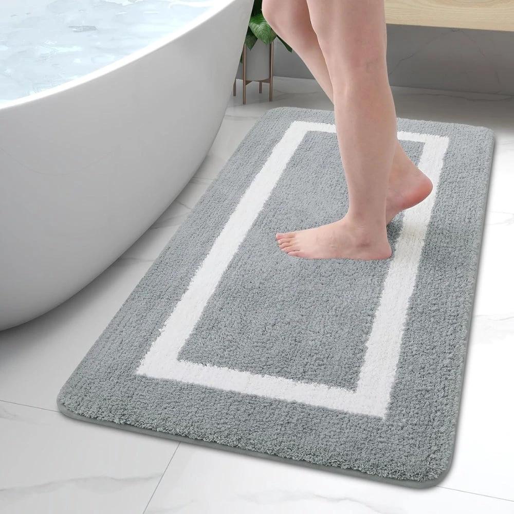 Modern Border Anti-Slip Bath Mat by Casa & Beyond