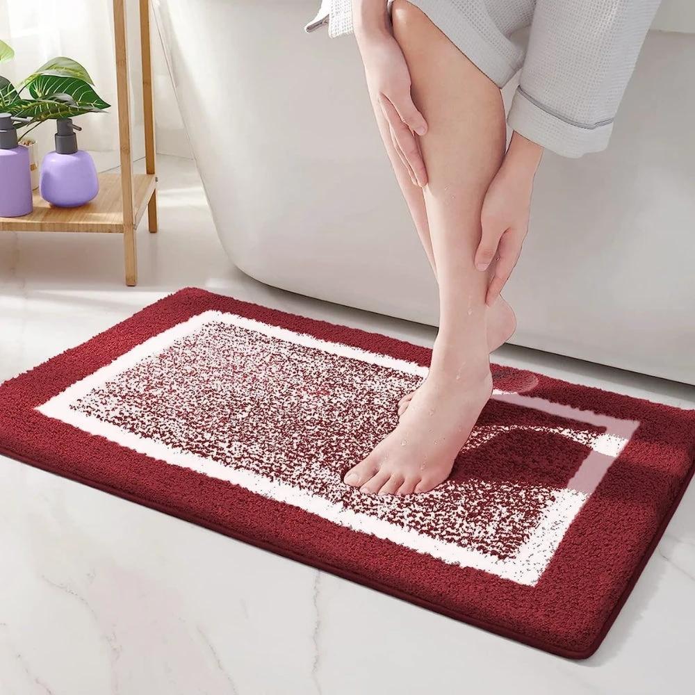 Modern Border Anti-Slip Bath Mat by Casa & Beyond