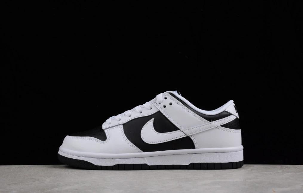 NK Dunk Low-Top White Black by Air Jordan