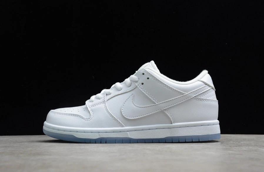 NK Dunk Low Pro White by Air Jordan