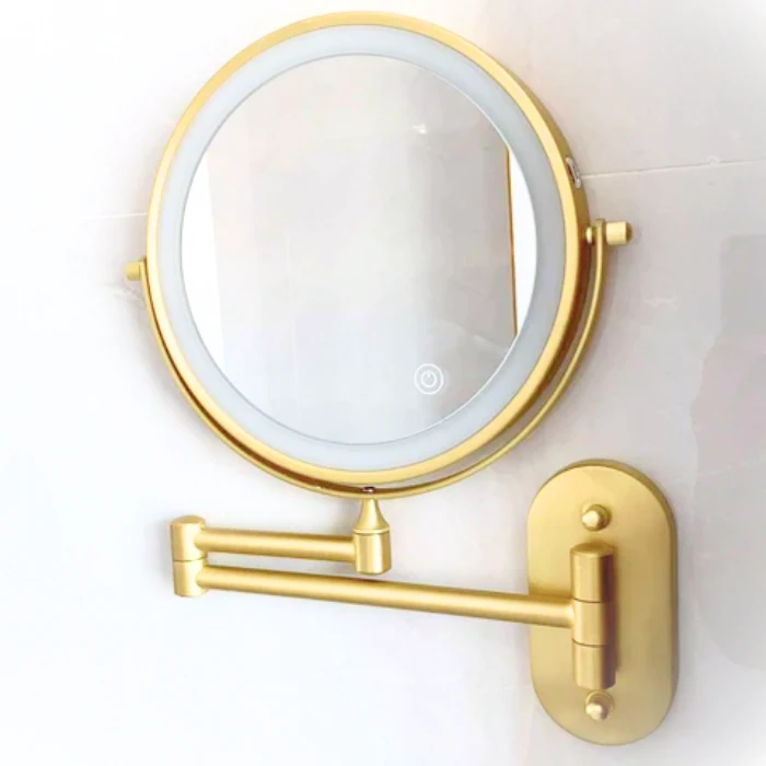 IlluminAura Make-Up Mirror by BowLift