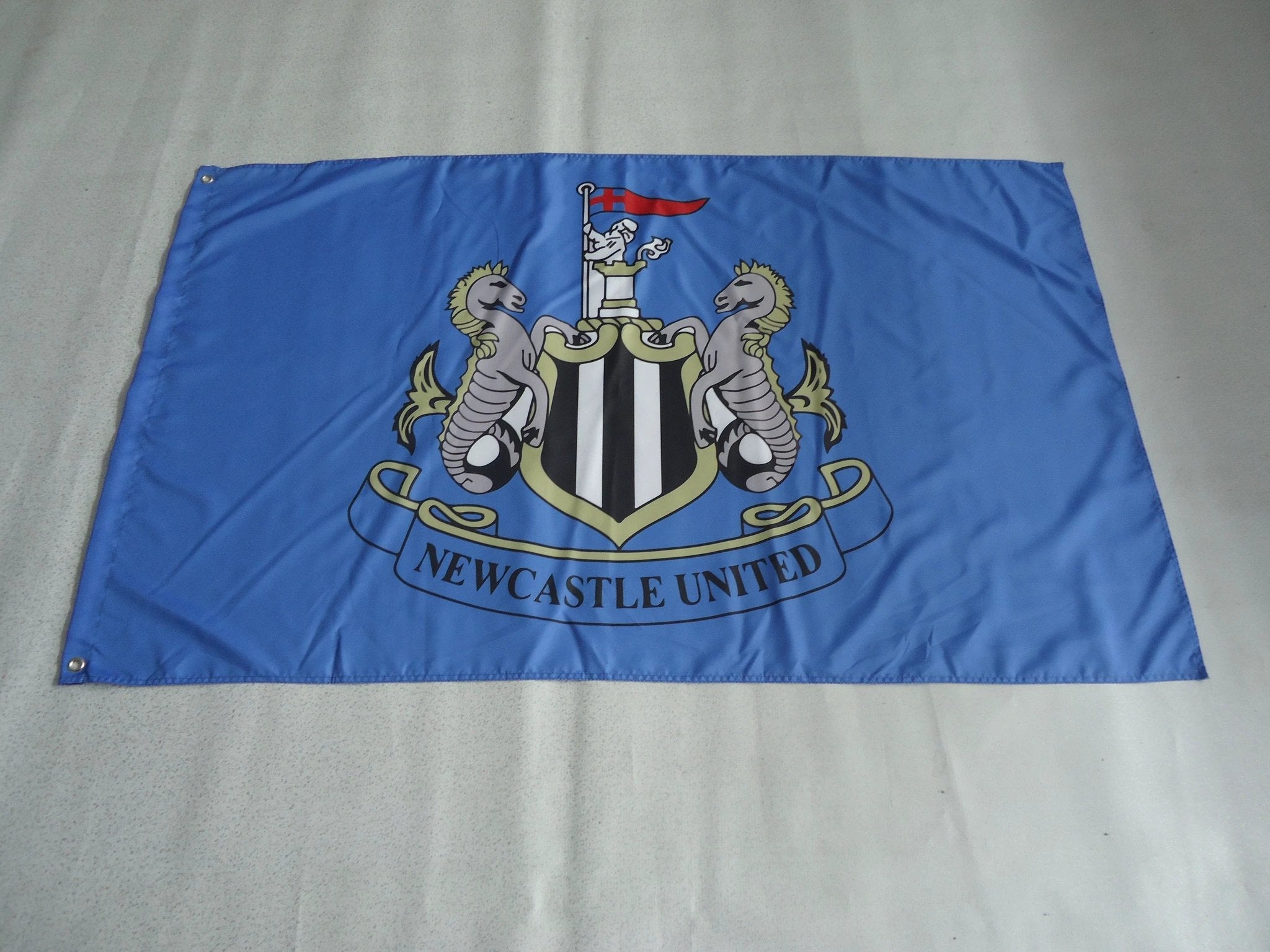 Newcastle United Football Club Flag-3x5ft NUFC Banner-100% polyester by flagsshop