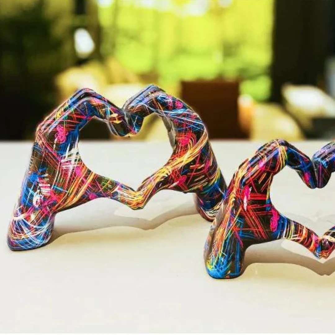 Elegant - Heart Gesture Hand Sculpture Bowlift by Bowlift