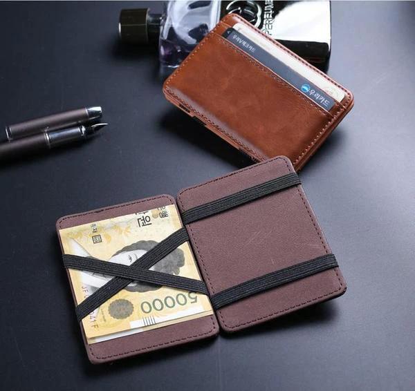 The Incredible Magic Wallet - Now 50% Off by Bowlift