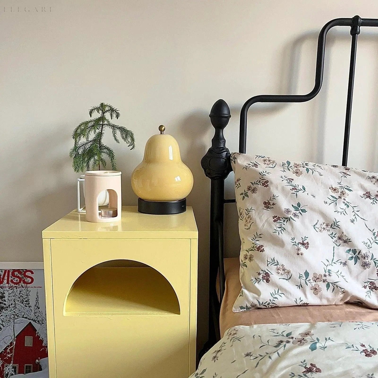 Pear-shaped Touch Dimmer Lamp with Warm Light Bowlift by Bowlift