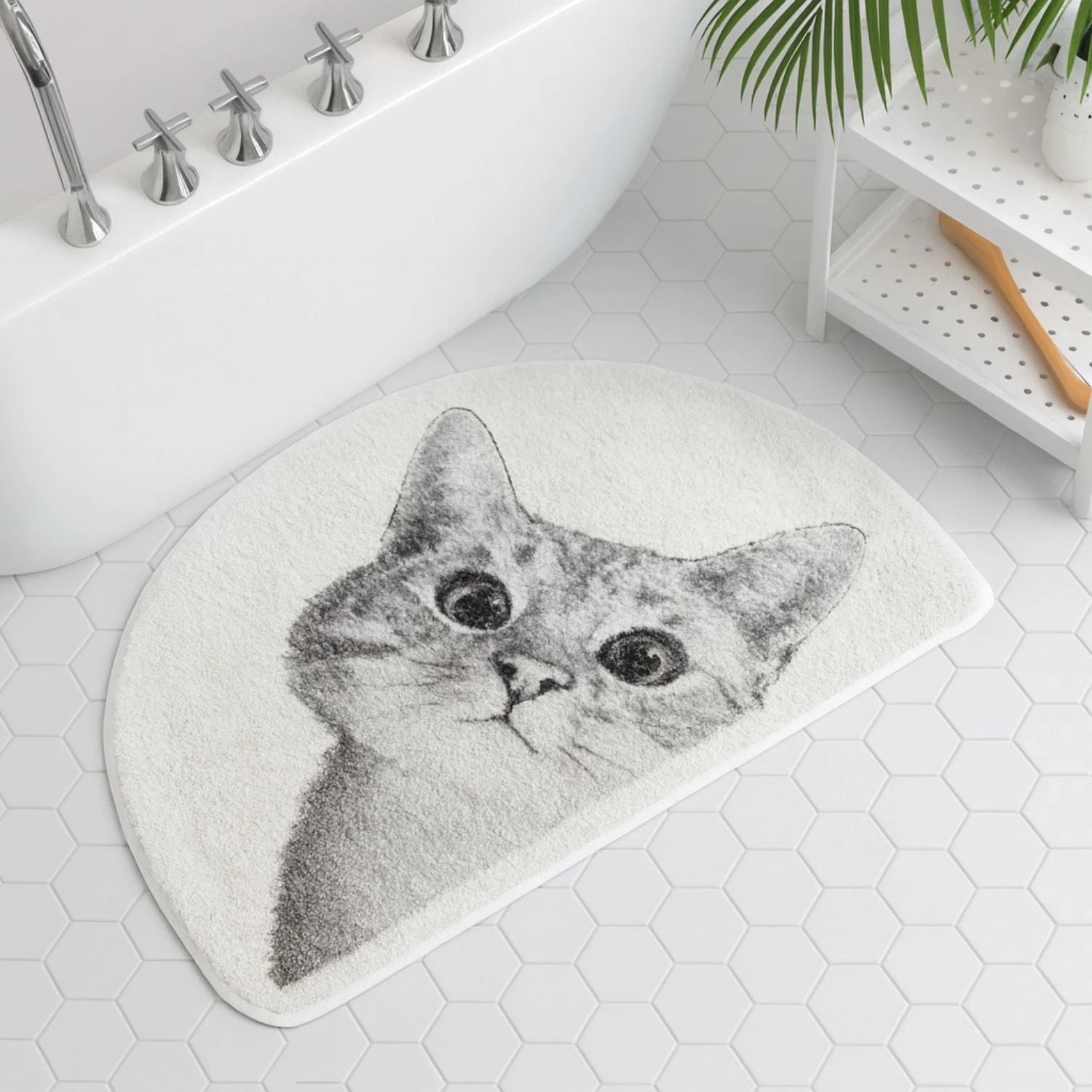 Peeping Kitty Bath Mat by Casa & Beyond