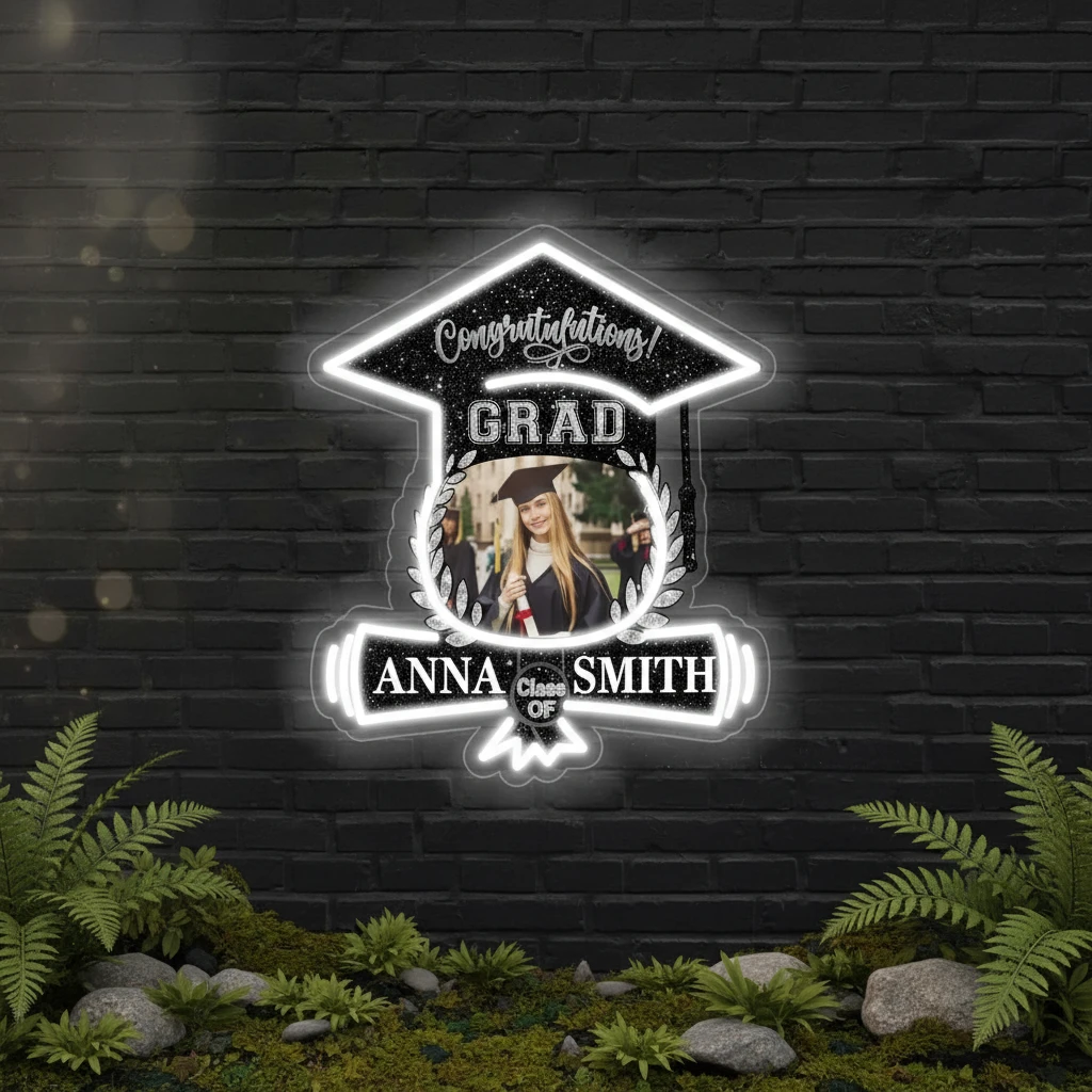 Personalized 2025 Graduation Gift Neon Signs by Neonchics