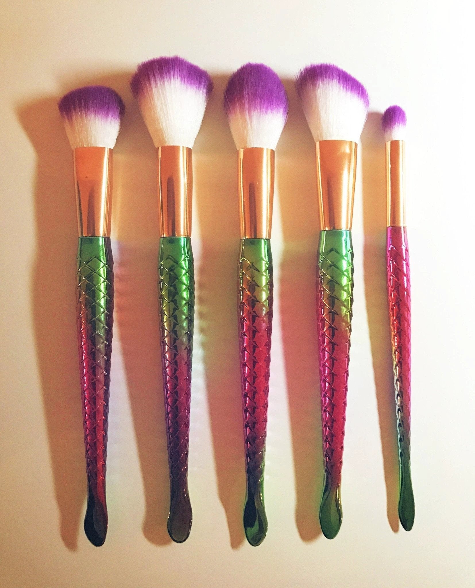 MerTail - Mermaid Makeup Brushes by Bowlift