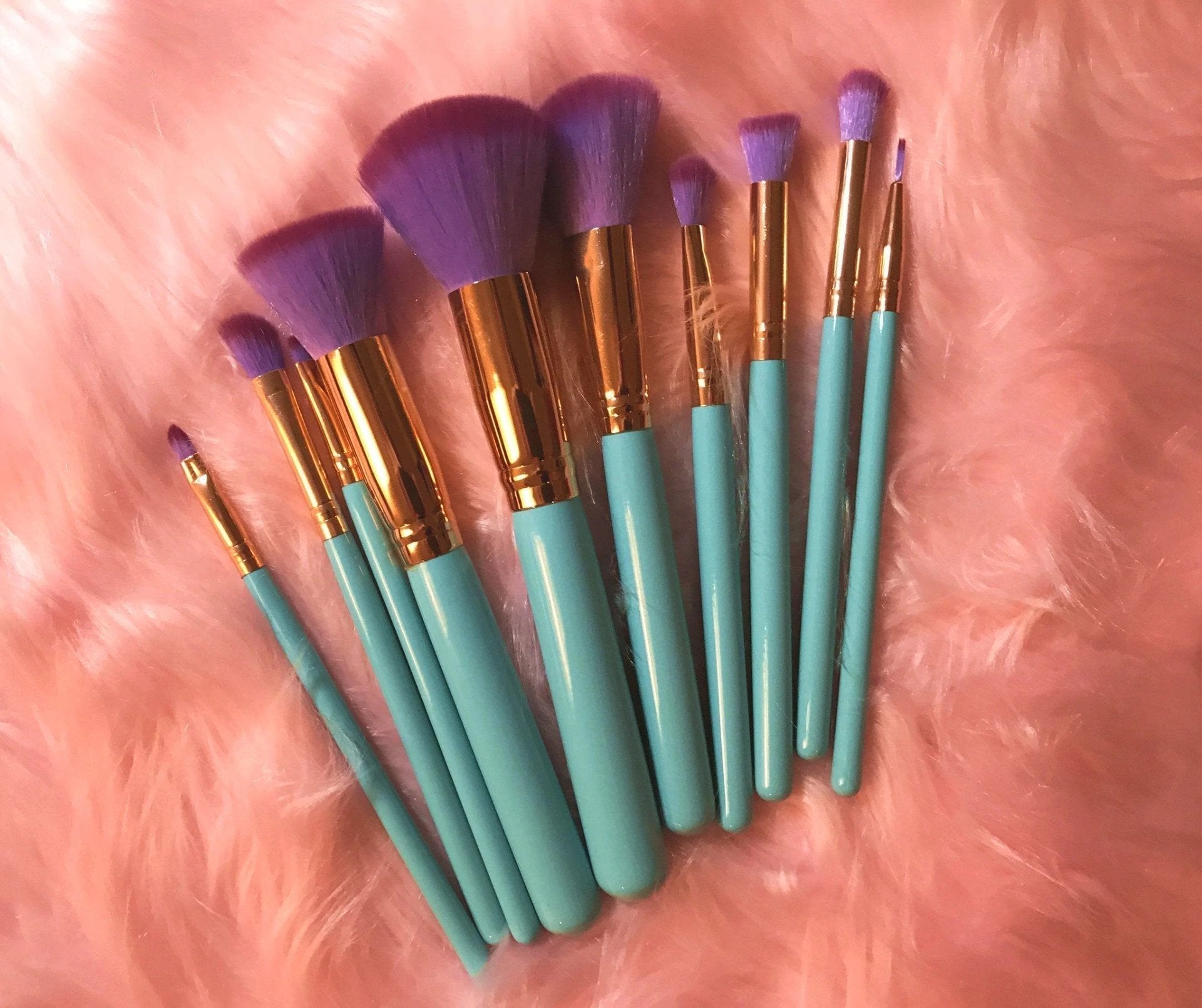 Mermaid Makeup Brushes - 10 Piece Set by Bowlift