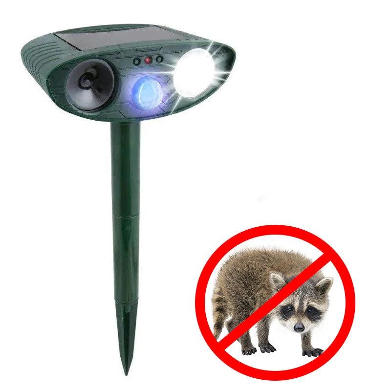 Raccoon Outdoor Ultrasonic Repeller - Solar-powered Ultrasonic Animal and Pest Control - Get rid of raccoons within 48 hours by BowLift