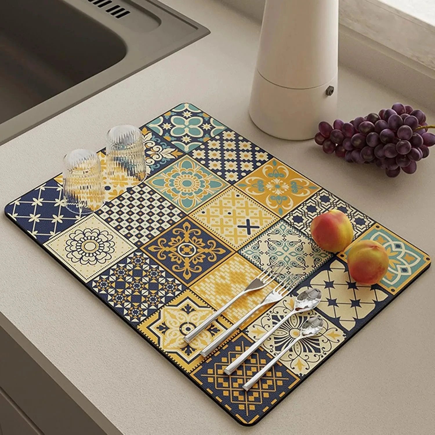 Retro-Quick-drying Drain Mat for Kitchen & Counters by BowLift