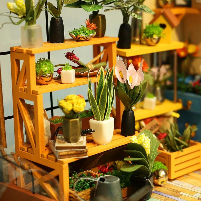 Cathys Flower House Bowlift by Bowlift