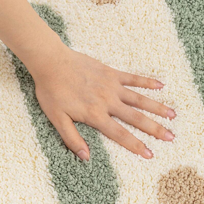 Geometric Tufting Bath Mat by Bowlift