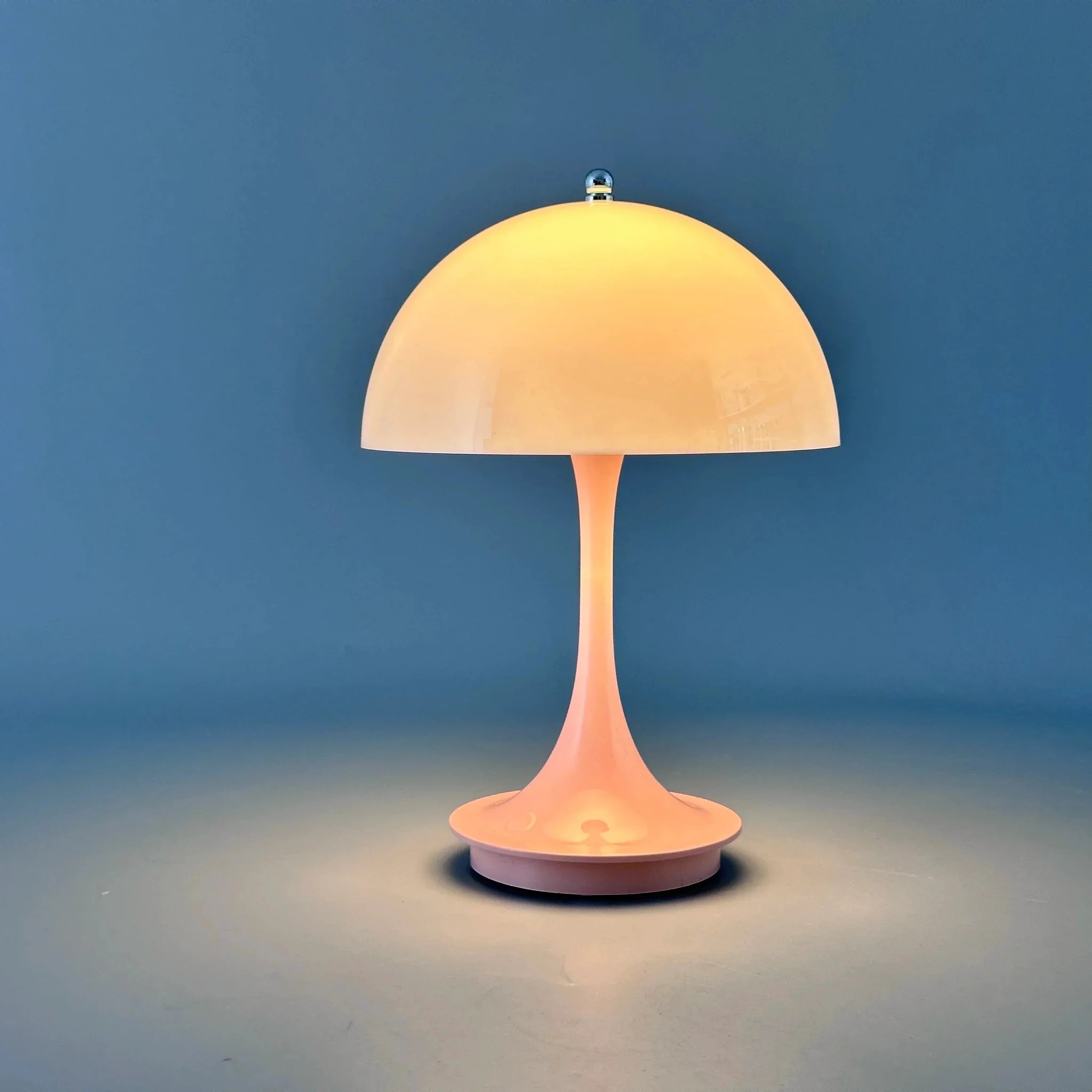 Mushroom 3-Colors-Dimmable Rechargeable LED-Table Lamps Bowlift by Bowlift