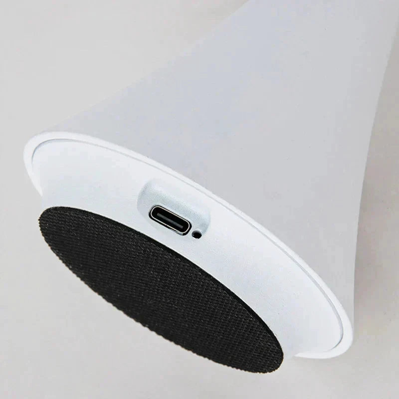 Rechargeable wireless table lamp Bowlift by Bowlift