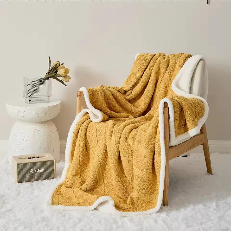 Mellow Sherpa Blanket by Casa & Beyond