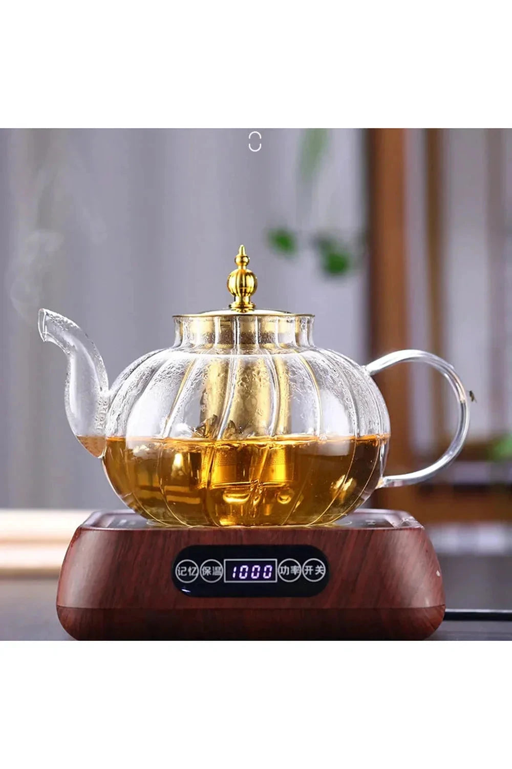 Heat-resistant glass jug by BowLift