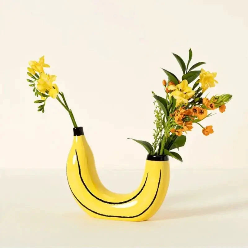Banana Vase by Bowlift