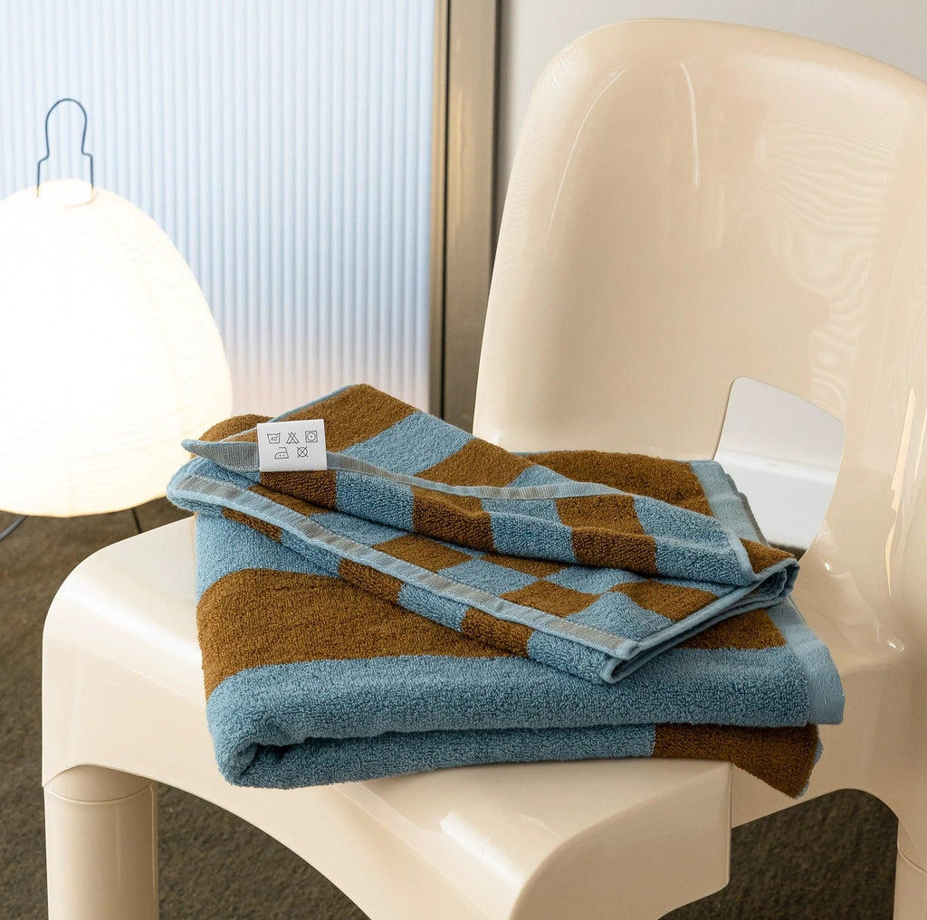 Checkered Cotton Towel - 2 Colours by Bowlift