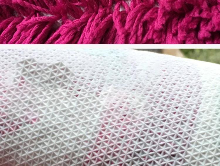 Mini Cherry Mat by Bowlift