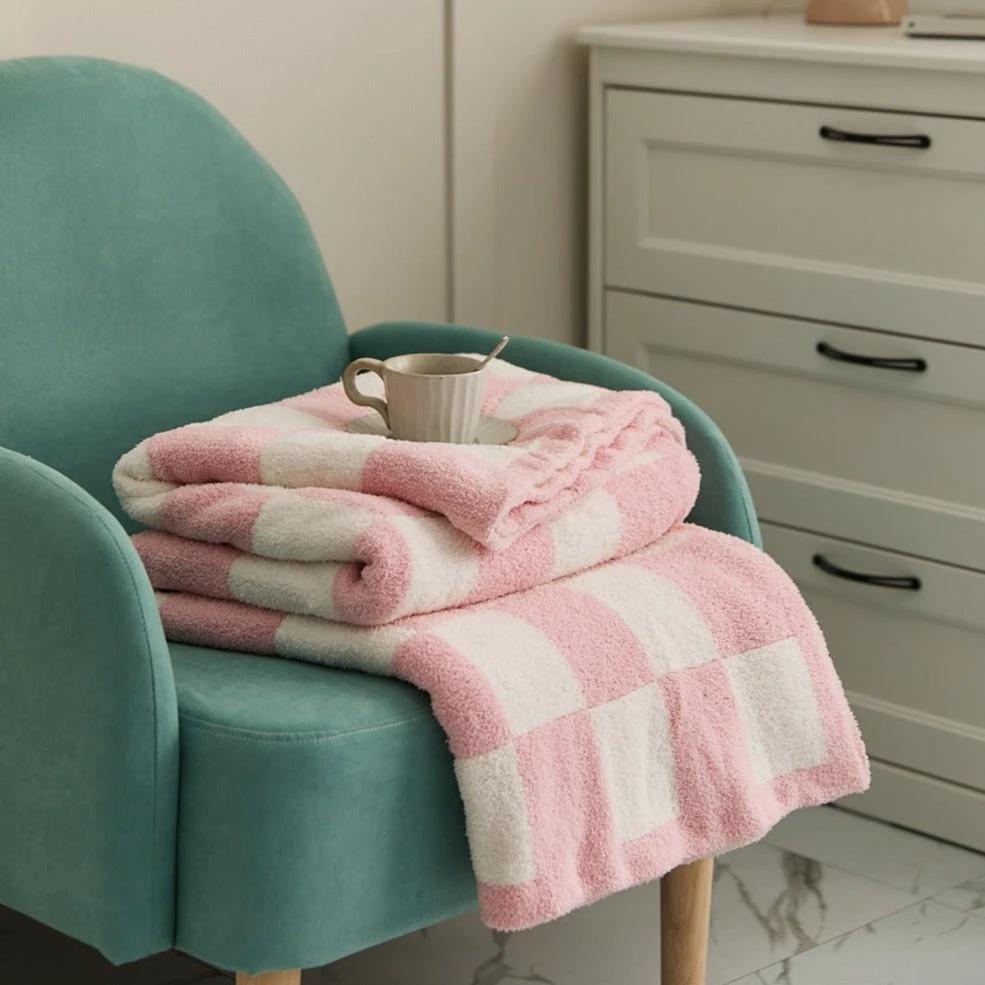 COLOURFUL CHECKERBOARD THROW by Bowlift