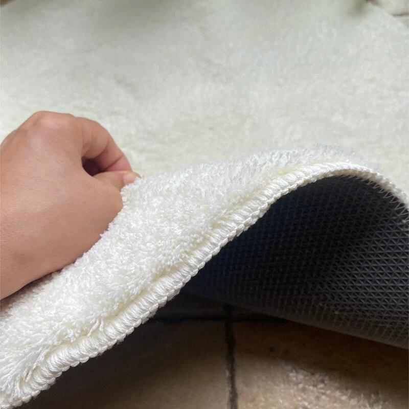 Eyes Rug by Bowlift