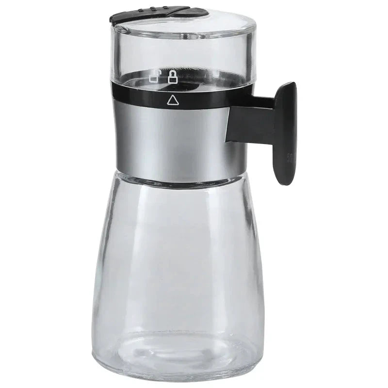 Push salt dispenser precise portions and elegant appearance by BowLift