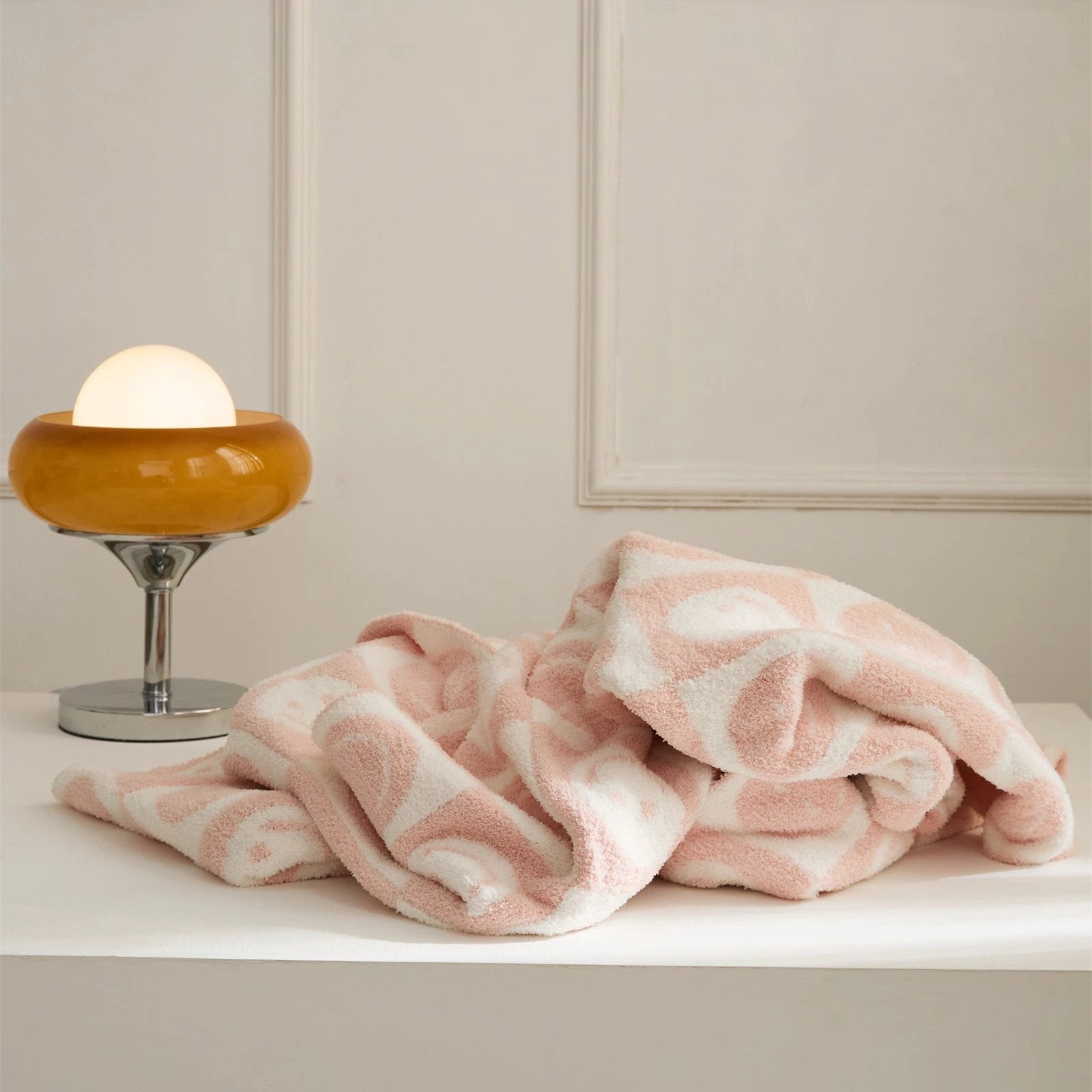 Smiley Blanket by Bowlift