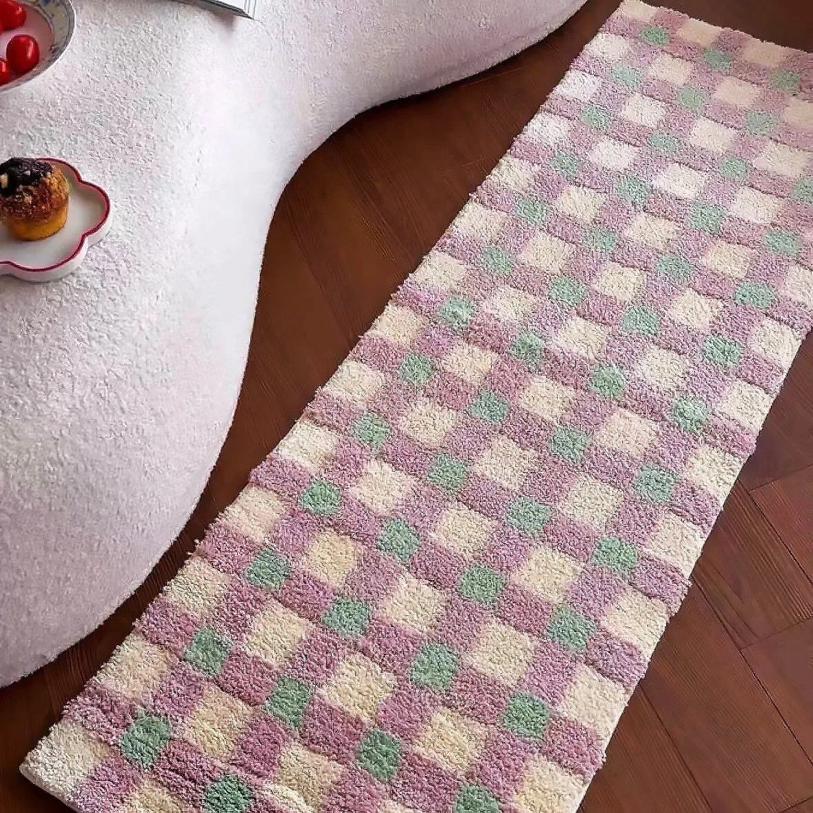 2-tone Grid Rug by Bowlift