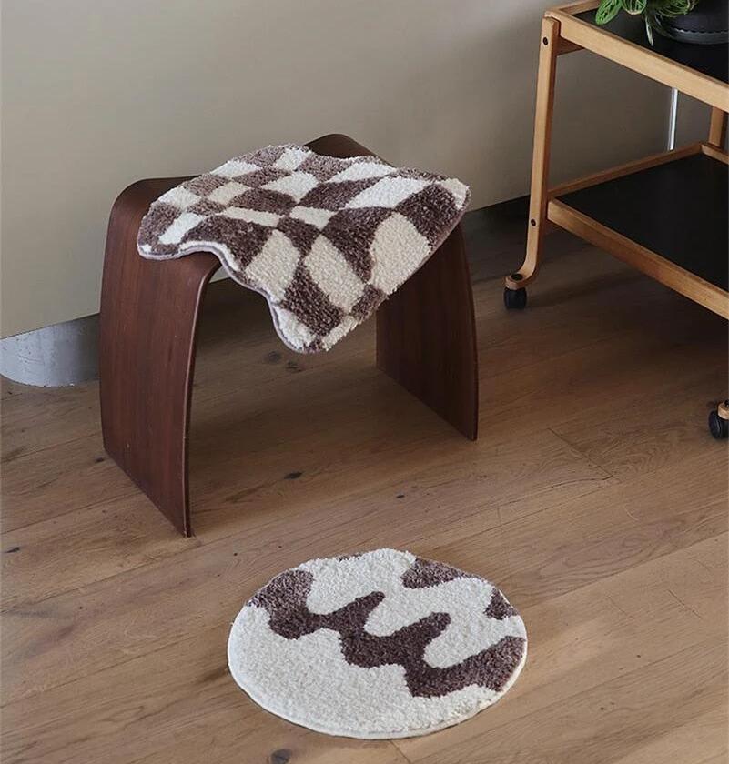 Wavy Grid Seat Cushion by Bowlift