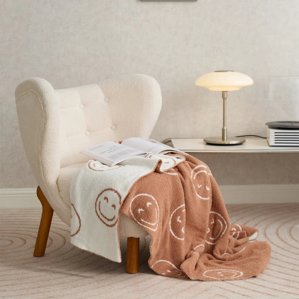 Smiley Blanket by Bowlift