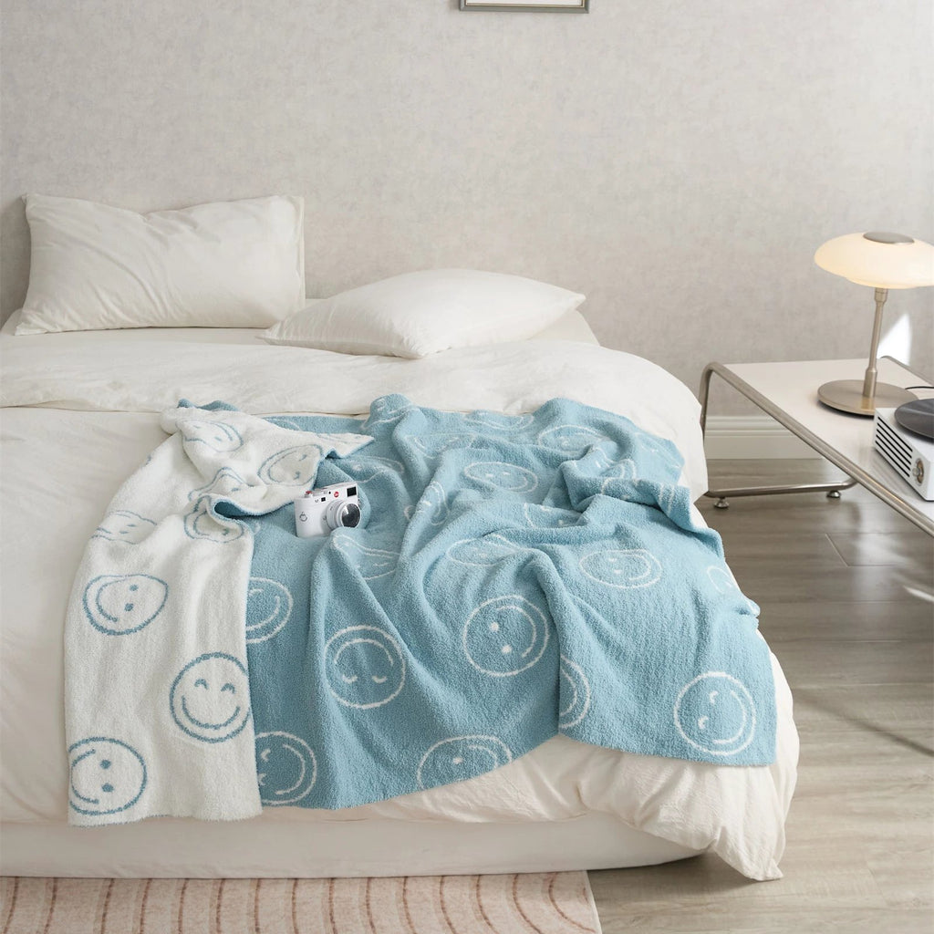 Smiley Blanket by Bowlift