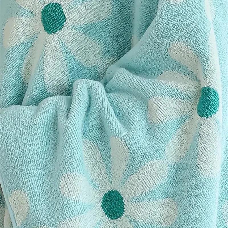 Daisy Towel by Bowlift