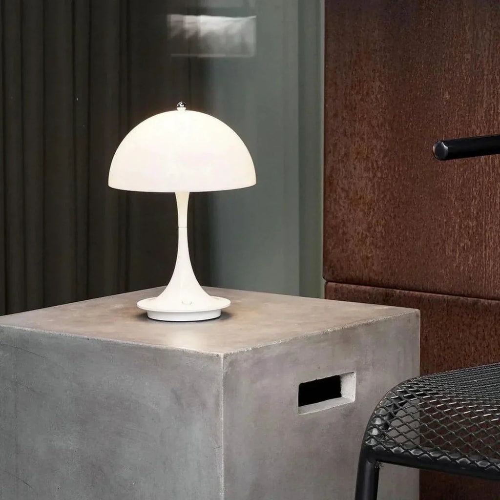 Mushroom 3-Colors-Dimmable Rechargeable LED-Table Lamps Bowlift by Bowlift