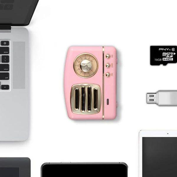 Retro Bluetooth Speakers by Bowlift
