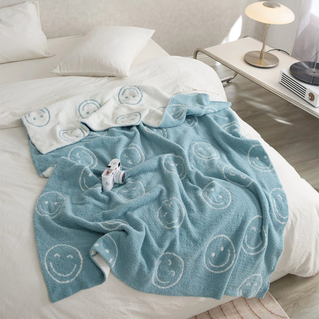 Smiley Blanket by Bowlift