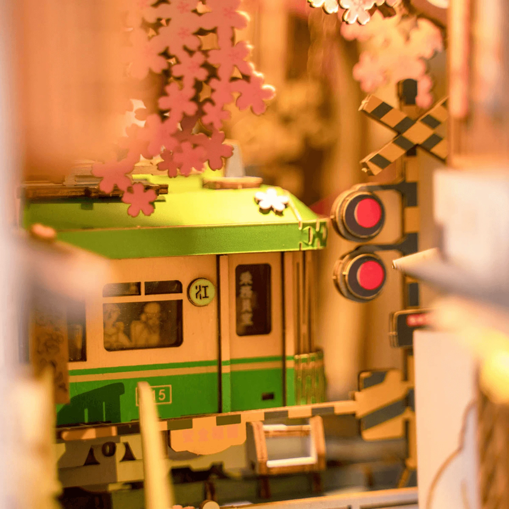 Sakura Densya - Diorama Regal Bowlift by Bowlift