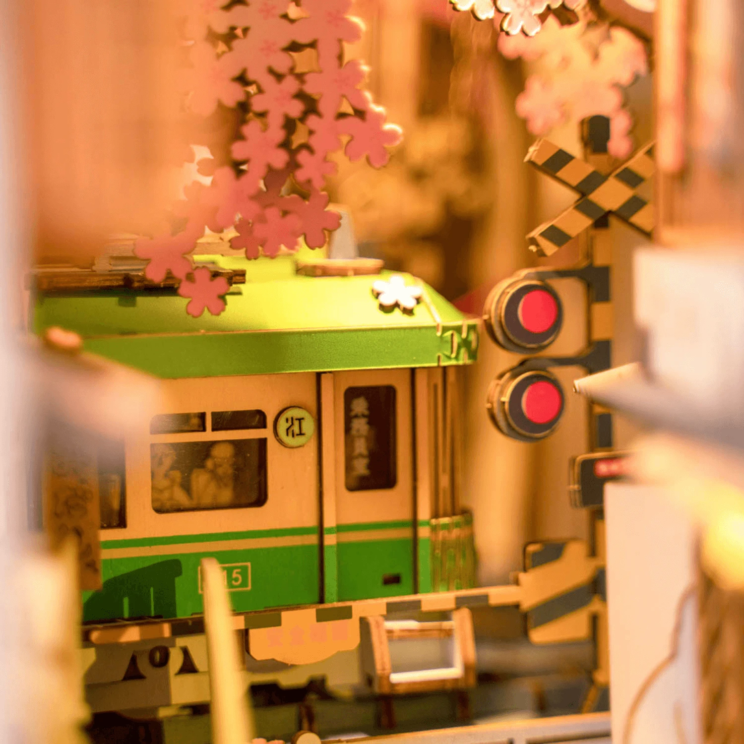 Sakura Densya - Diorama Regal Bowlift by Bowlift