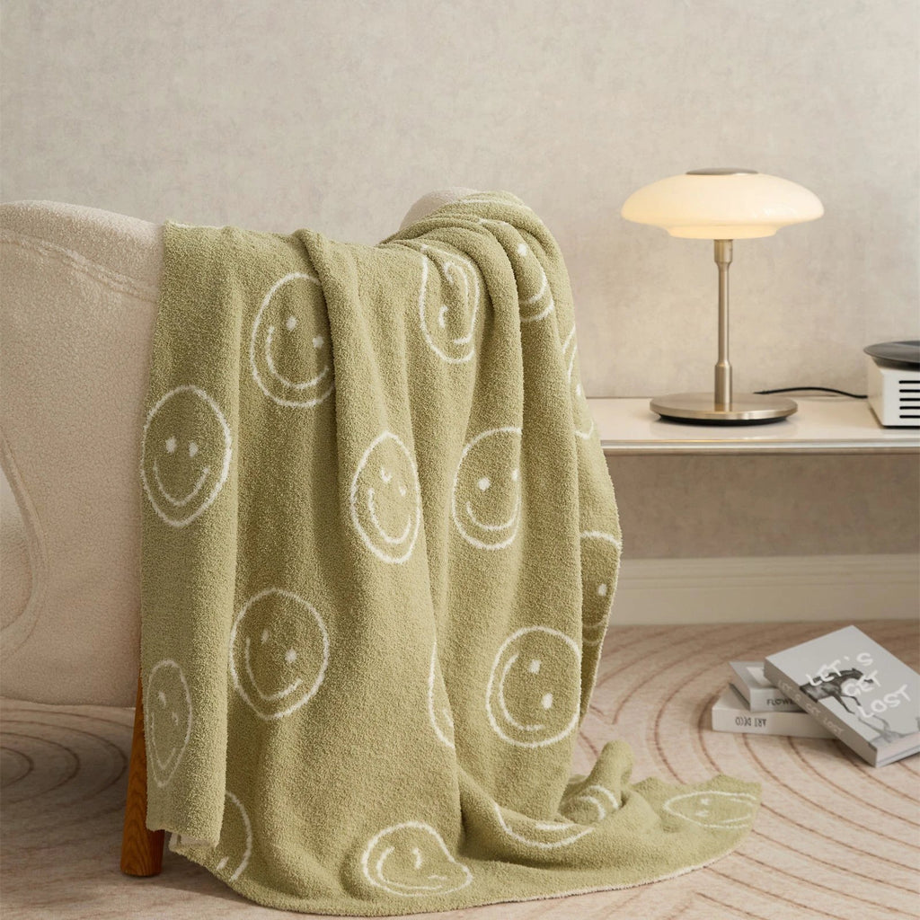 Smiley Blanket by Bowlift