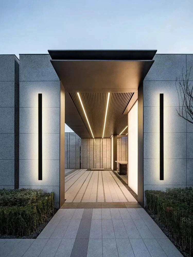 Modern Outdoor Lamp in Black Bowlift by Bowlift