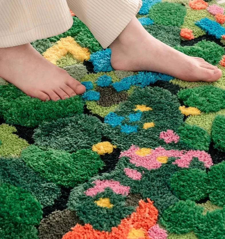 Moss Tufting Bathroom Mat by Bowlift