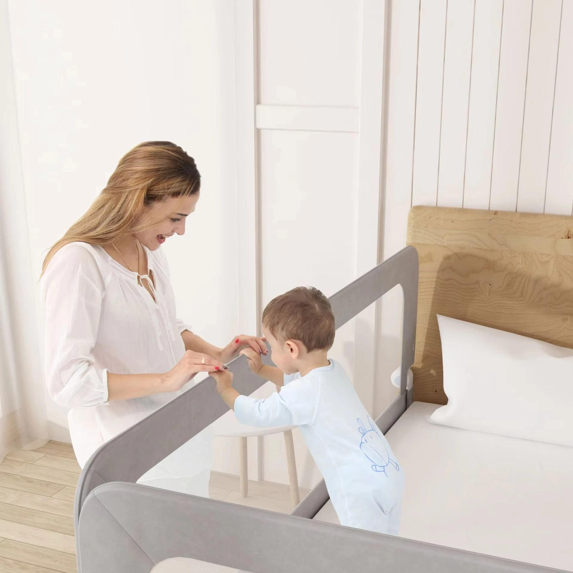 Adjustable Baby Crib Bed Guardrail Fence for Safe Sleep by BowLift