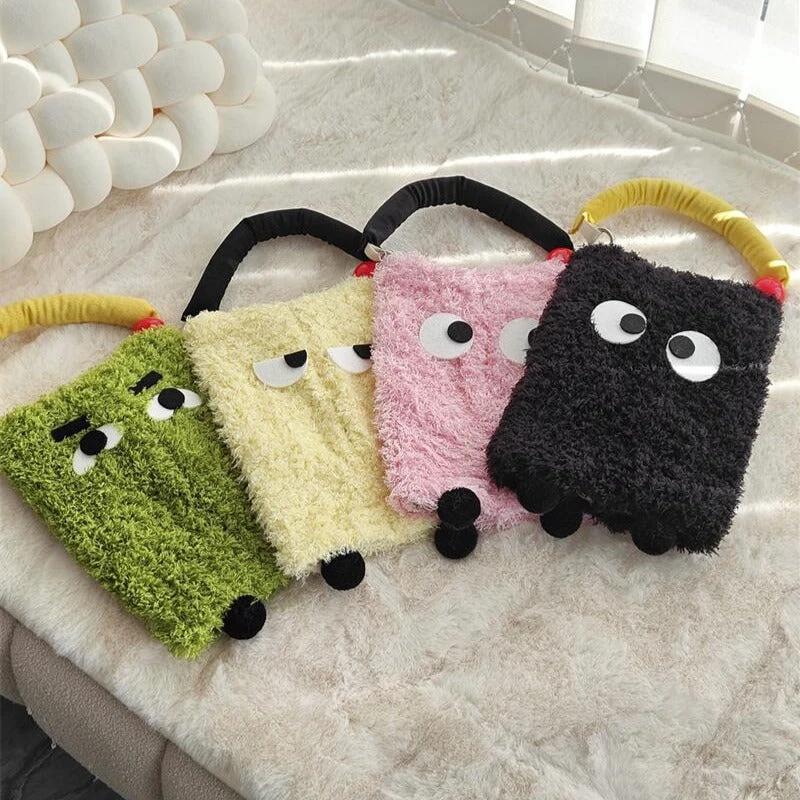 Fluffy Face Tissue Holder by Bowlift