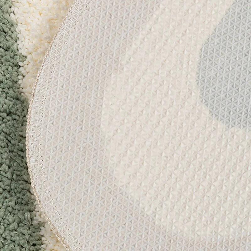 Geometric Tufting Bath Mat by Bowlift