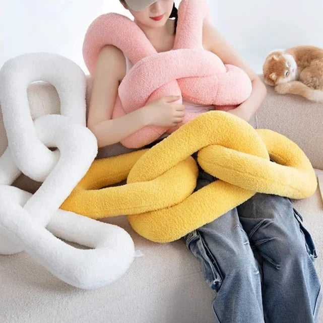 Chain Knot Cushion by Bowlift